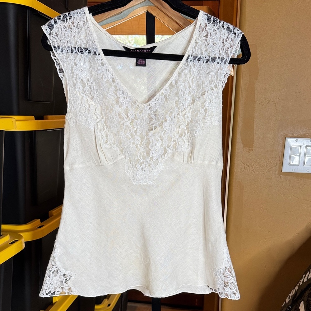 Signature by Robbie Bee 100% Linen Lace Trim Cream Blouse Sz 8 Boho Cottagecore - Picture 2 of 9